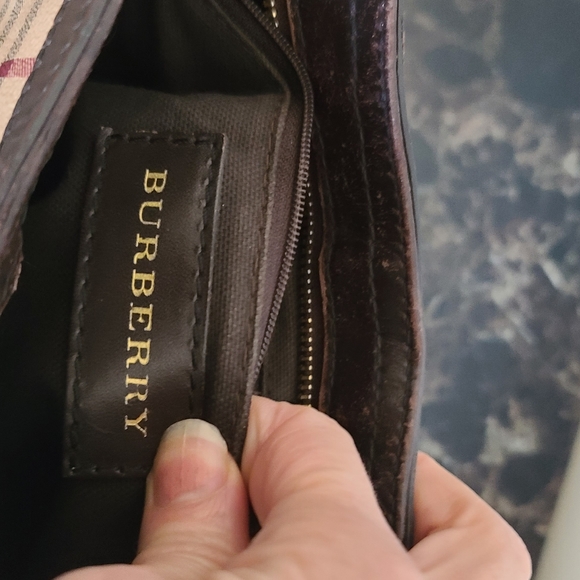 Authentic burberry - Picture 5 of 6